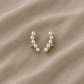 Minimalistische Clip-Statement-Ohrringe