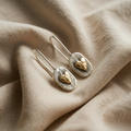 Vintage Herzohrringe mit goldenem Detail | II