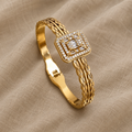 Quadratisches Couture-Armband