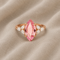 Strahlender rosa Zirkonia-Ring