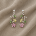 Zeitlose Blumen-Ohrstecker